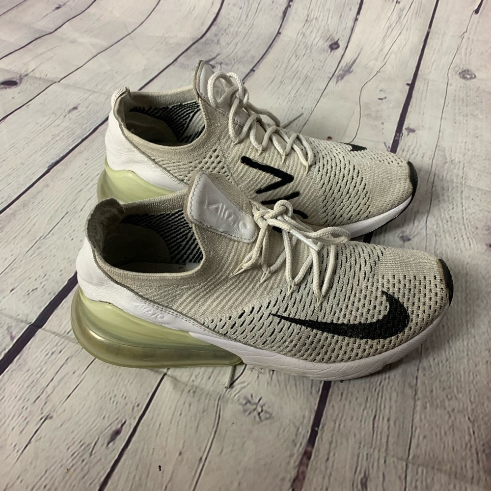 Nike Air 270